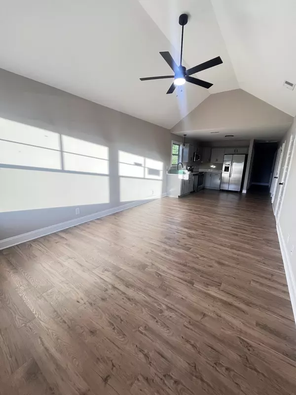 Oak Grove, KY 42262,132 Alabama Ave