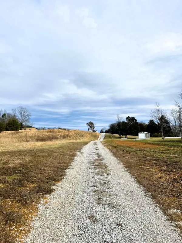 Athens, TN 37303,142 County Road 436