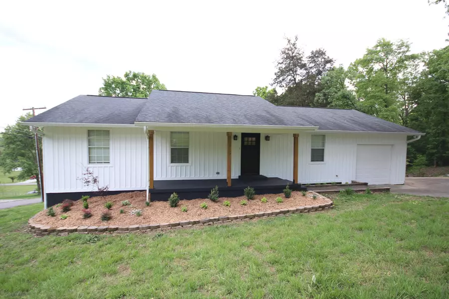 758 Winchester Drive, Lenoir City, TN 37772