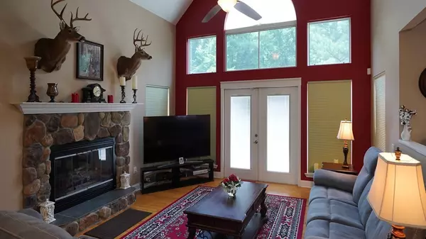 Athens, TN 37303,352 County Road 754