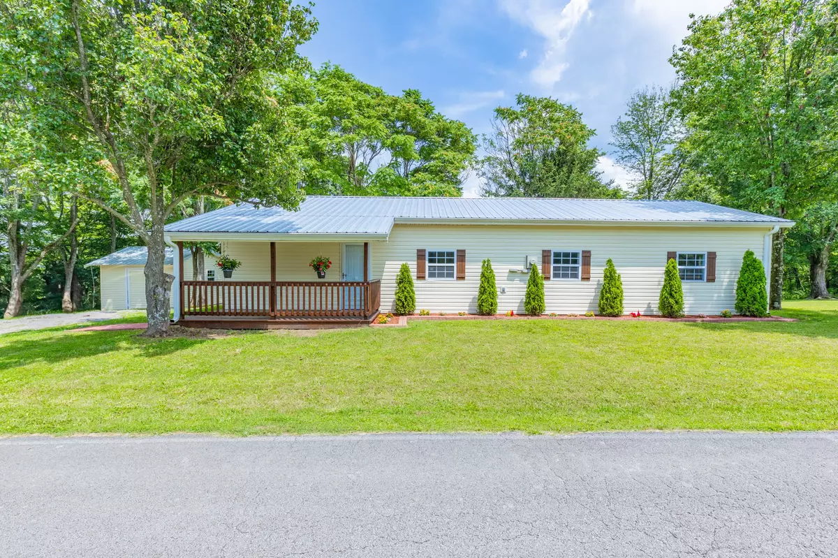 Pulaski, TN 38478,1689 Sumac Rd