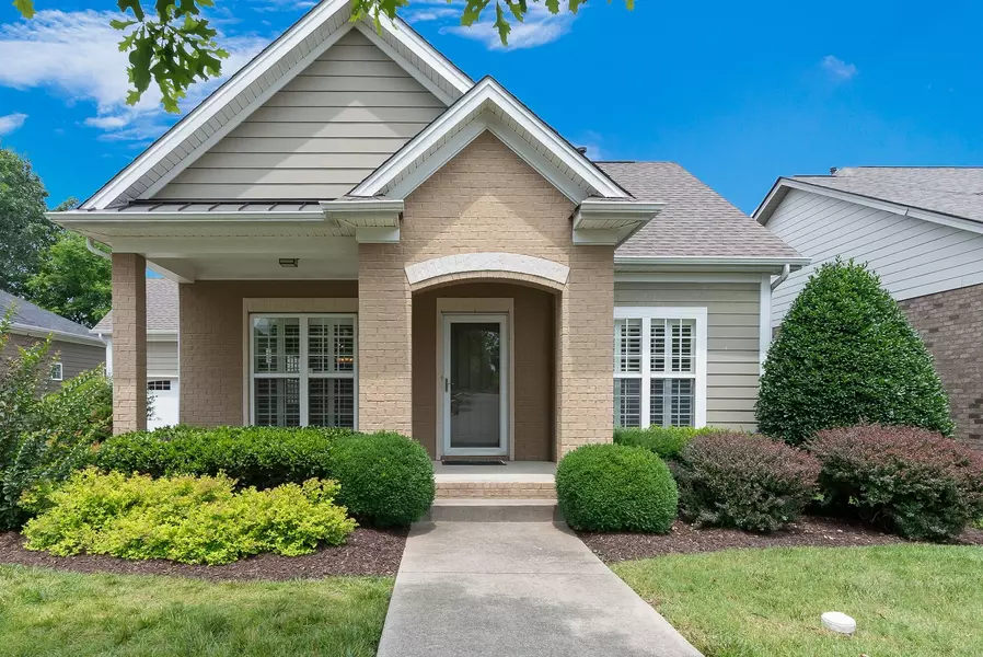 8433 Danbrook Dr, Nolensville, TN 37135