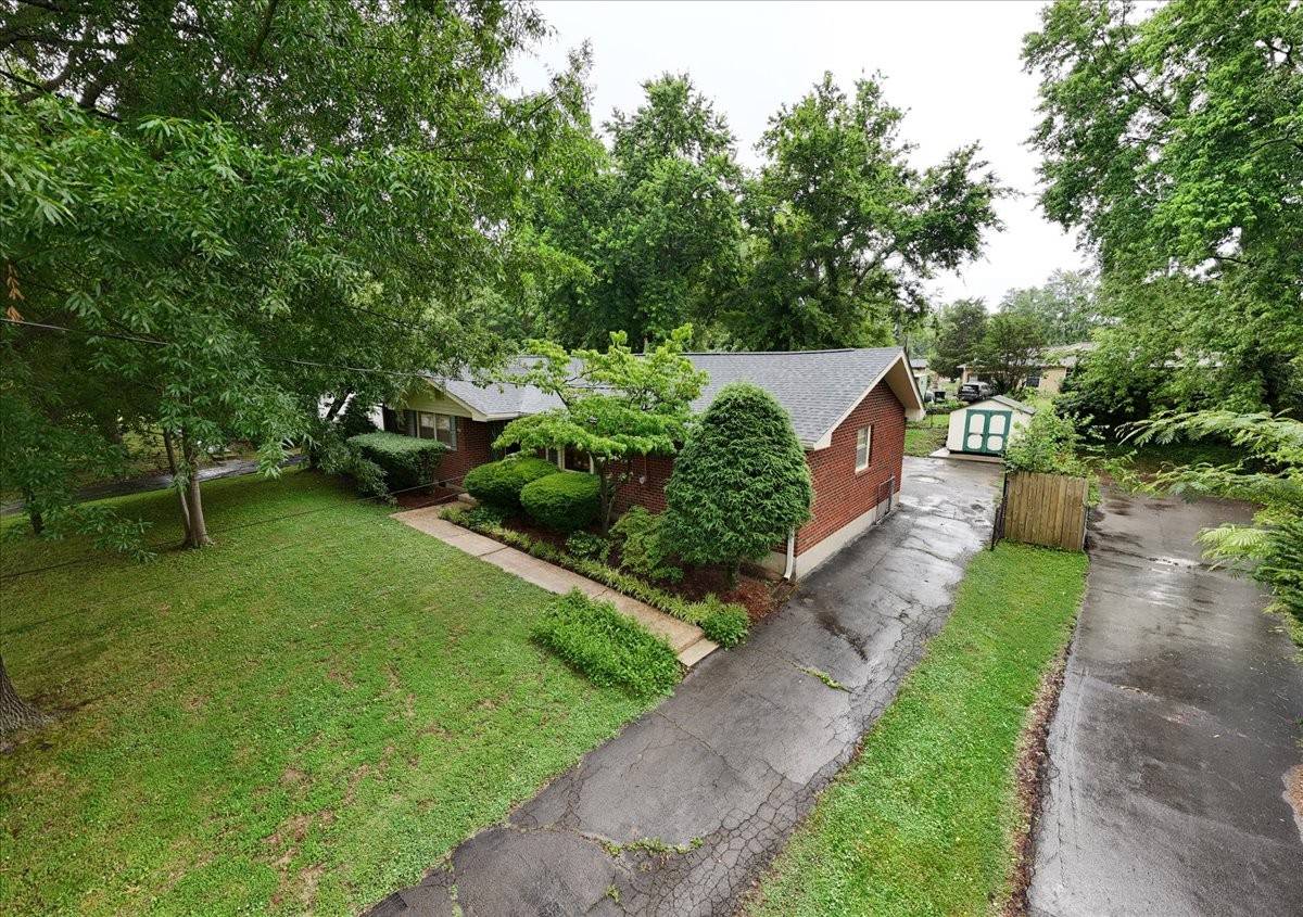 Nashville, TN 37216,1906 Pinehurst Dr