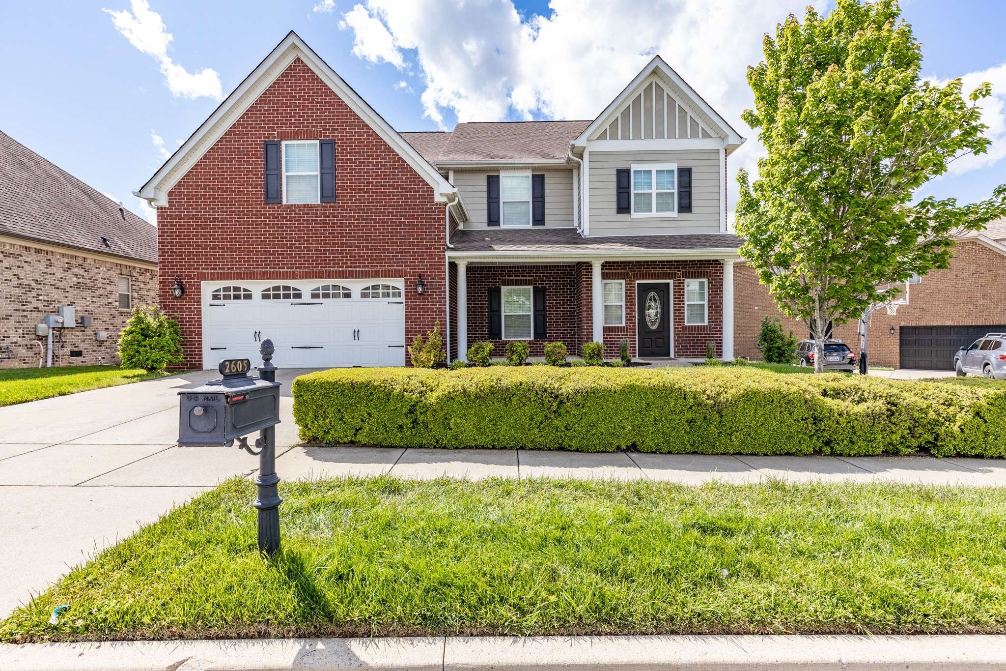 2605 Paddock Park Dr, Thompsons Station, TN 37179