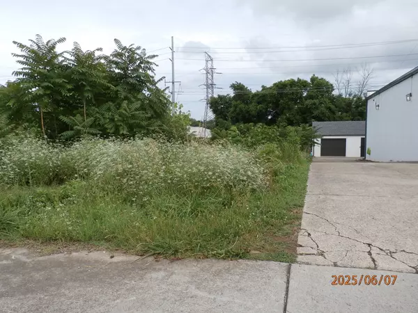 Nashville, TN 37210,199B Little Green St
