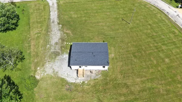 Hohenwald, TN 38462,196 Pioneer Rd