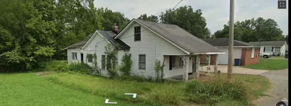 Trenton, TN 38382,306 N Paradise Ave