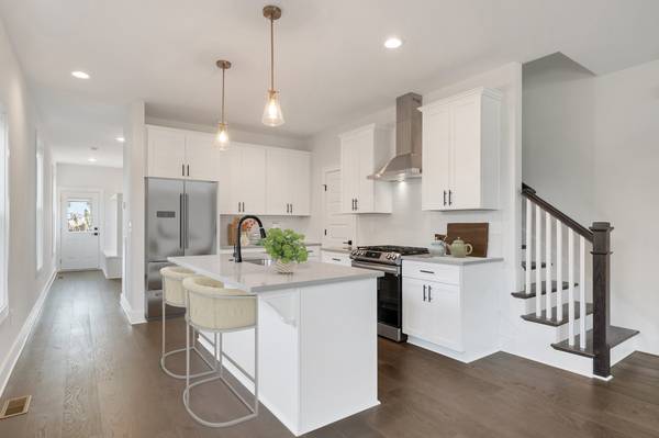 1712A Simpkins St, Nashville, TN 37208