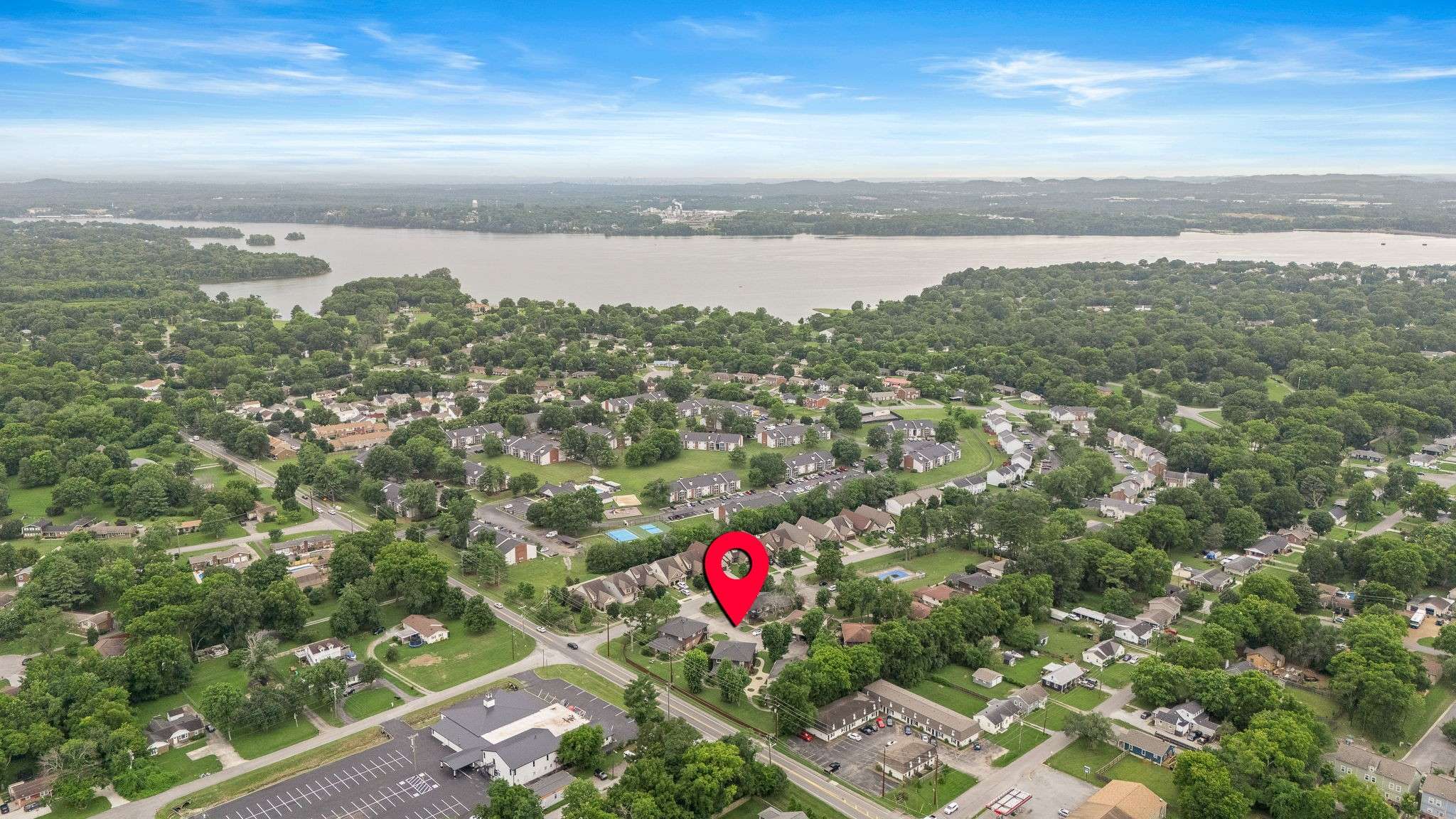 Hendersonville, TN 37075,250 Donna Dr #2C