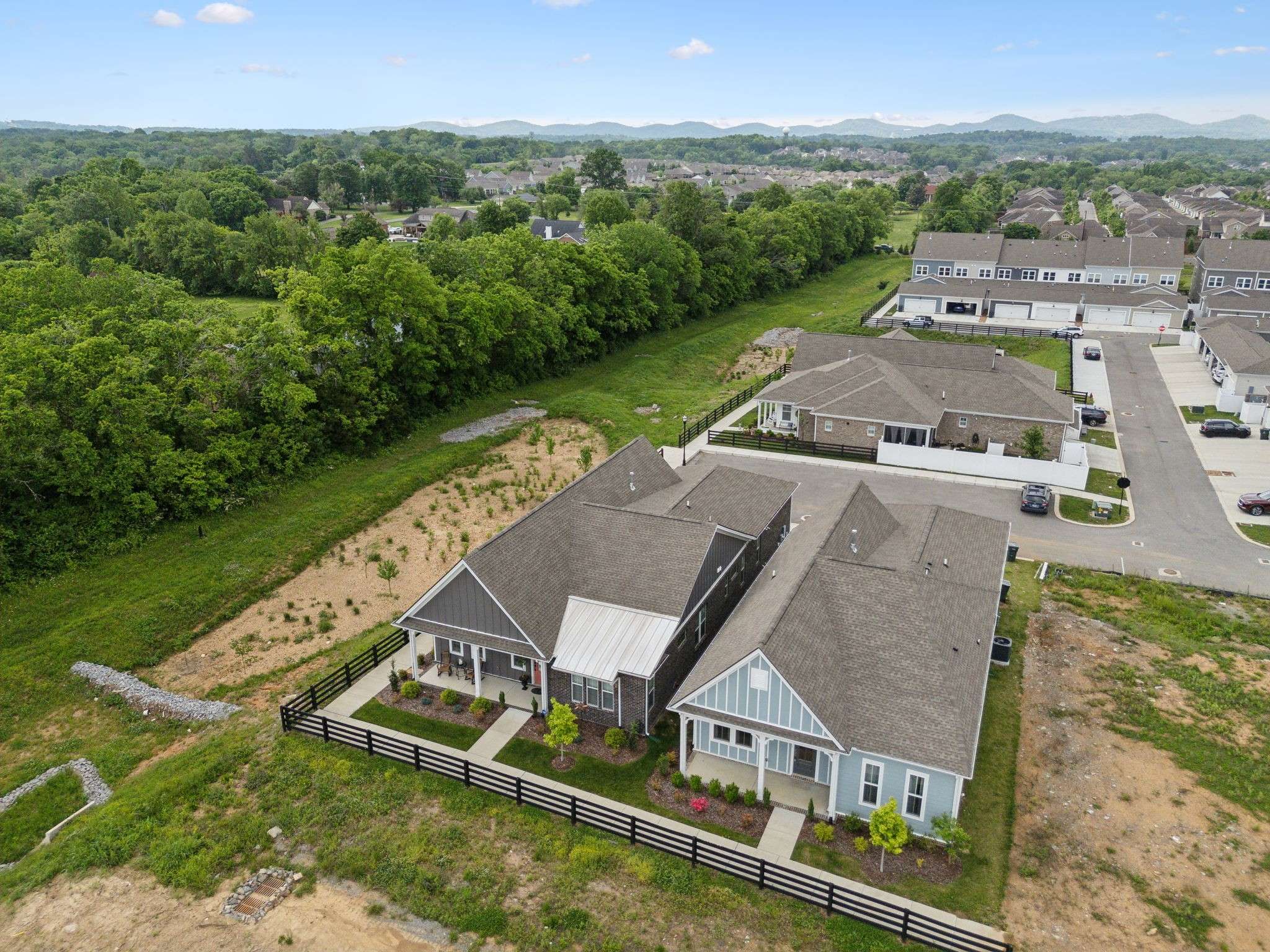 Antioch, TN 37013,517 Perrin Aly