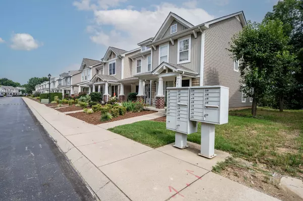 Nashville, TN 37217,482 Flintlock Ct