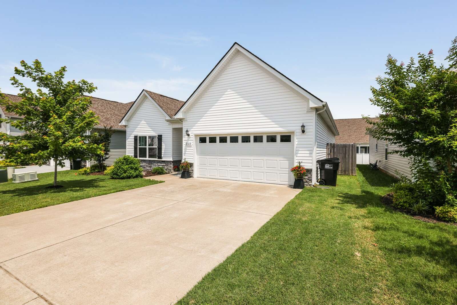 Murfreesboro, TN 37128,2122 Oak Dr