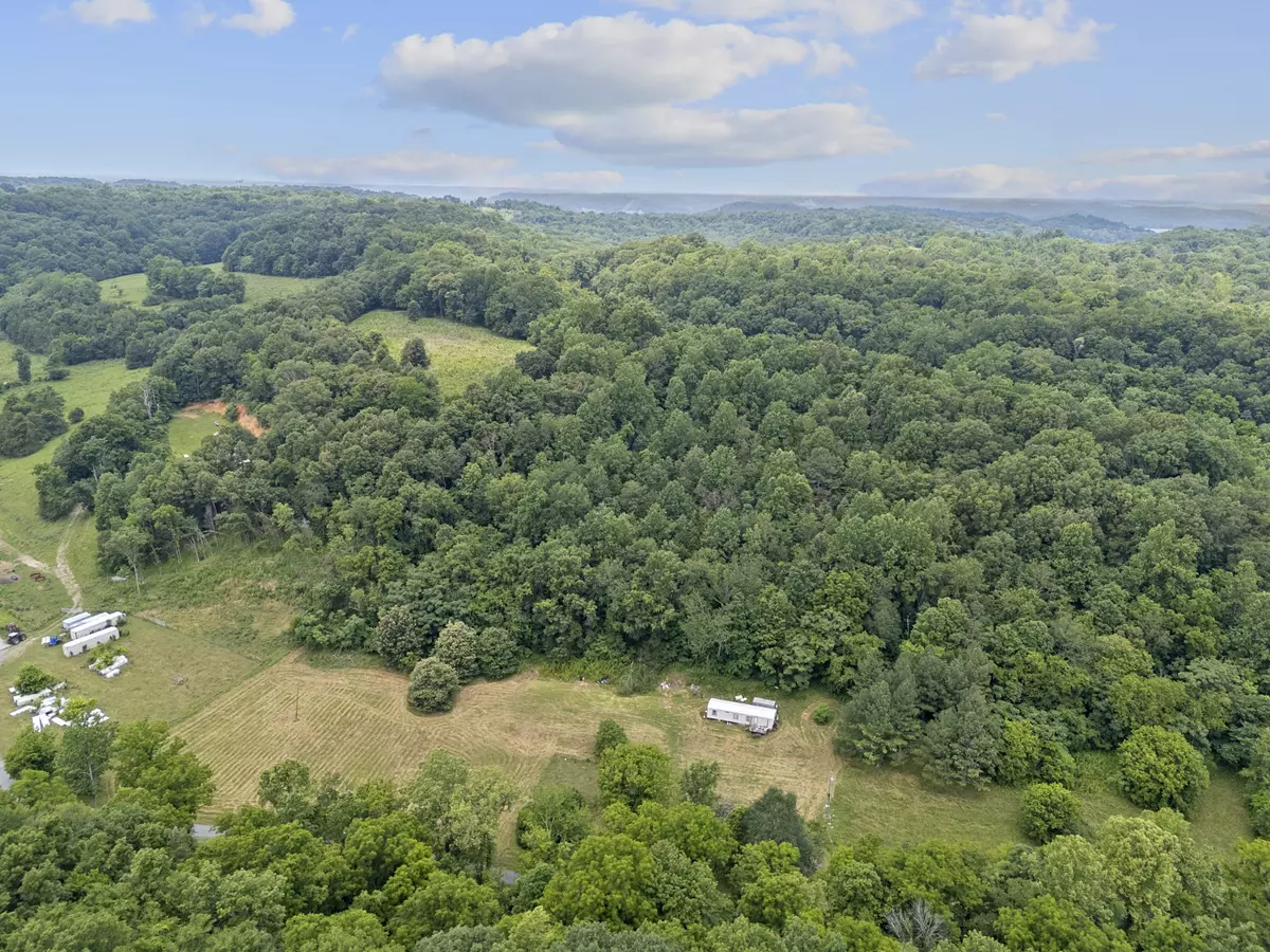 Taft, TN 38488,55 Thompson Hollow Rd