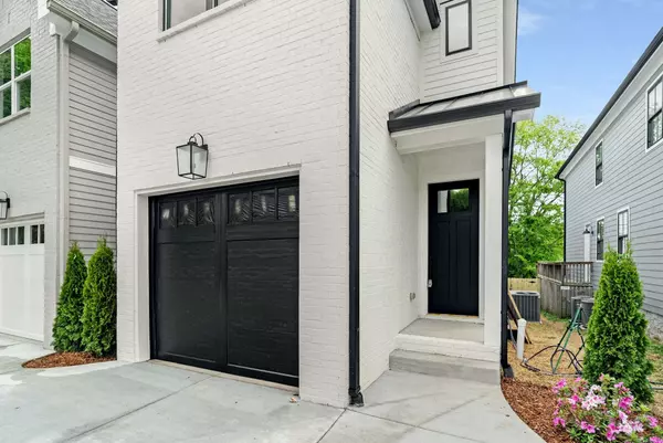 Nashville, TN 37209,632A Waco Dr