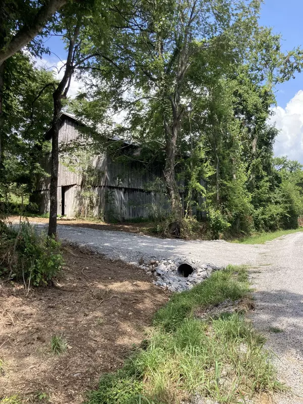 Mount Pleasant, TN 38474,12 Joy Rd