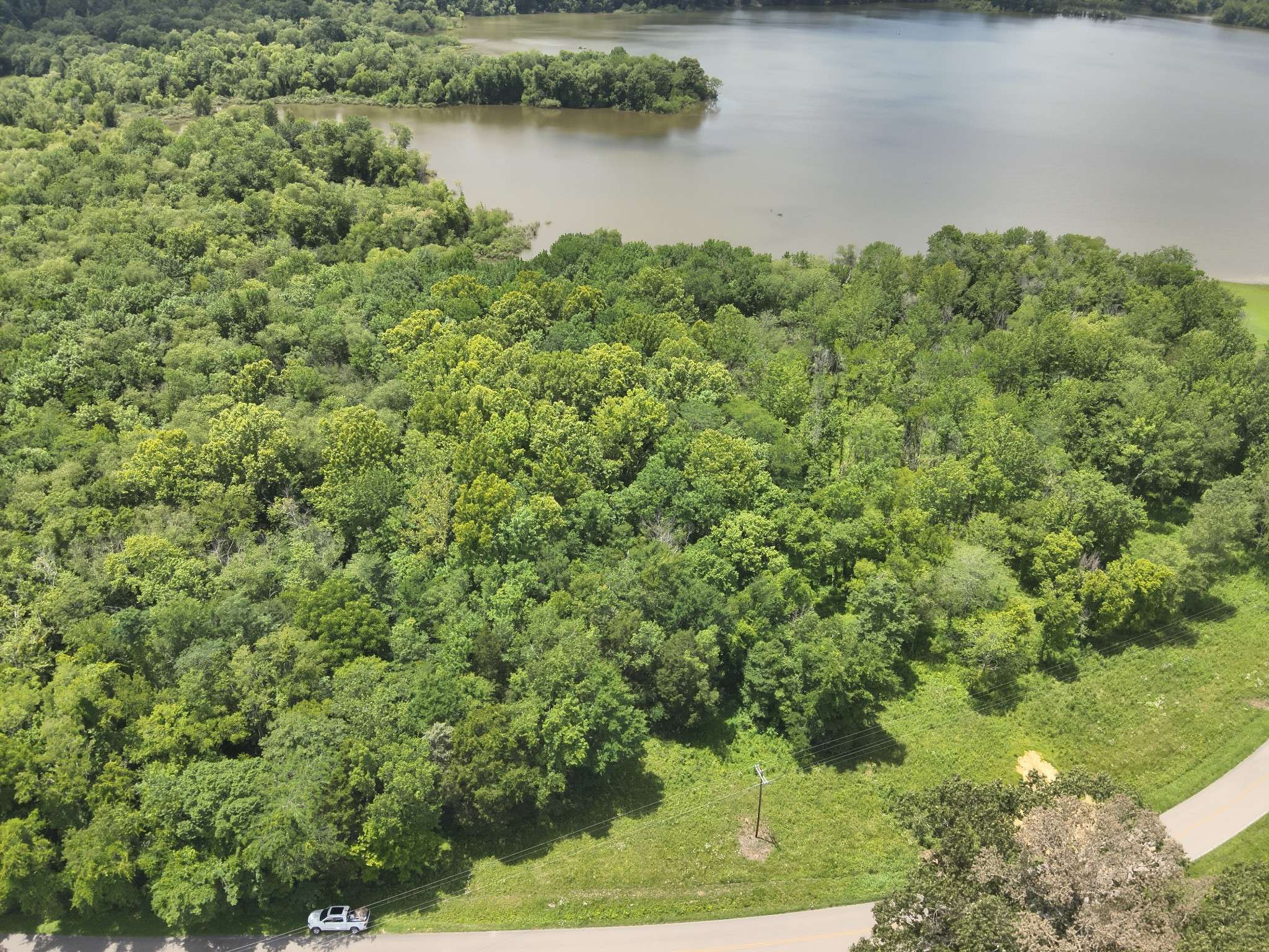 0 Toms Creek Rd, Linden, TN 37096