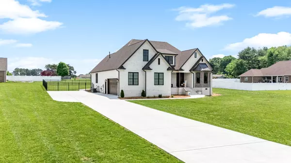 Tullahoma, TN 37388,74 Holt Ln