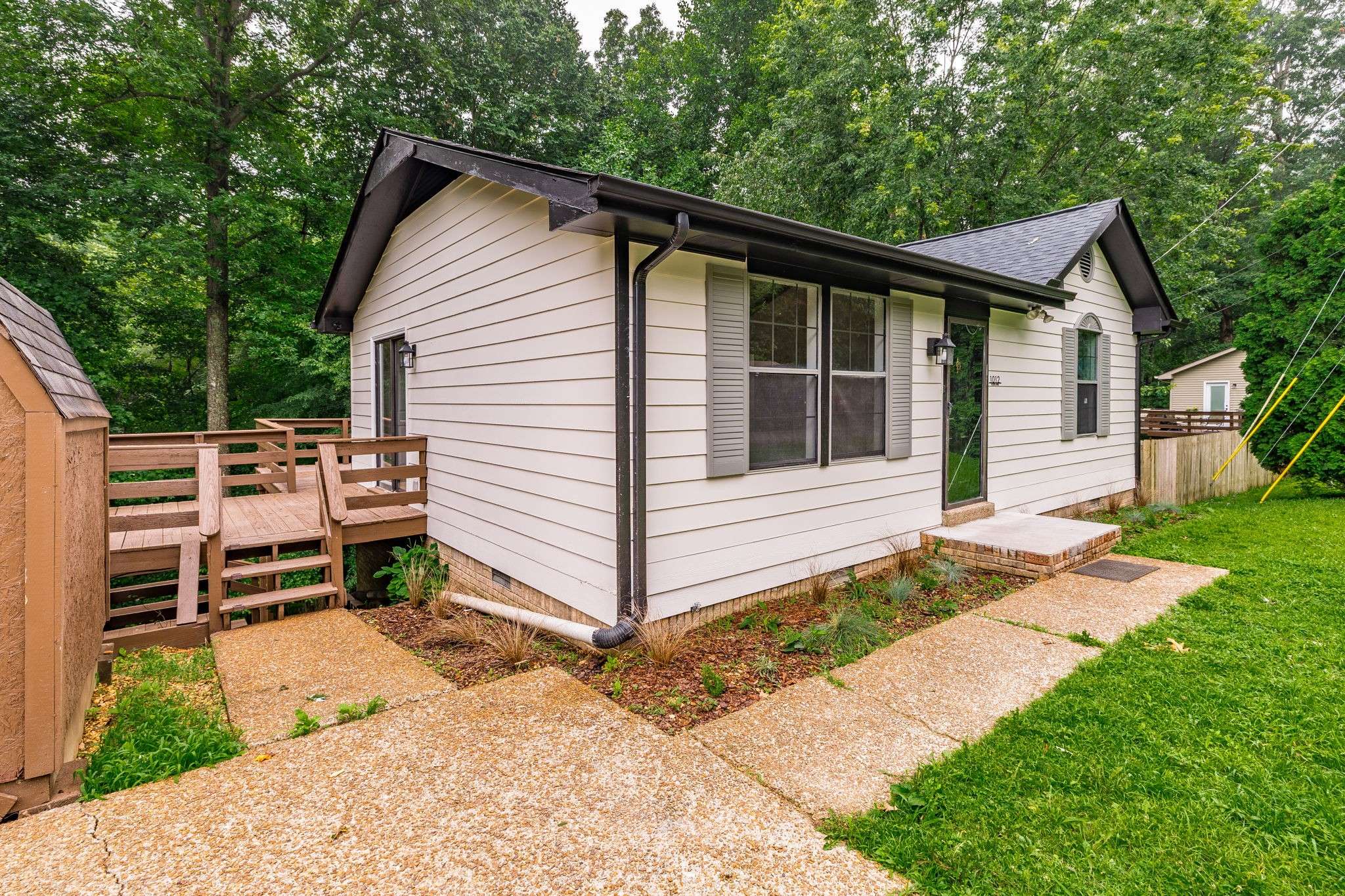 White House, TN 37188,1012 Hollis Ln