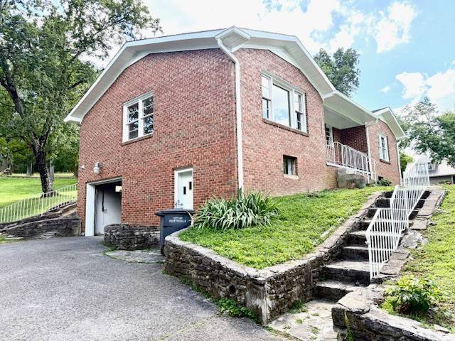 Fayetteville, TN 37334,212 Wallace Dr