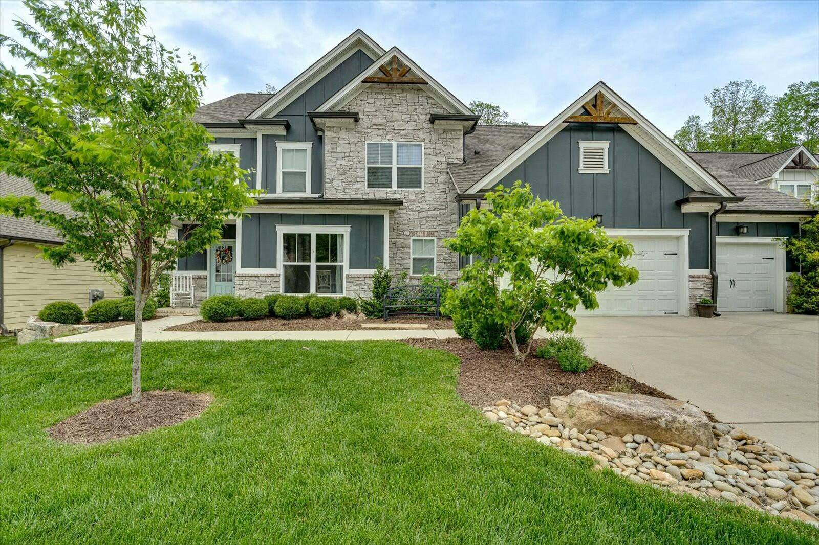 522 Deer Valley Drive #25, Hixson, TN 37343