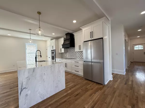 Nashville, TN 37208,1608B 7th Ave #N