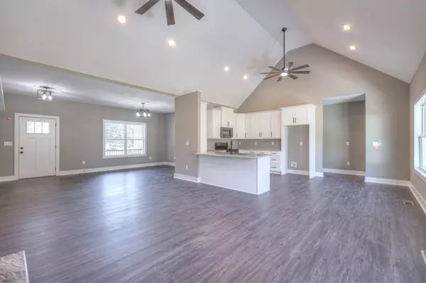 Wartrace, TN 37183,333 Brinkley Road