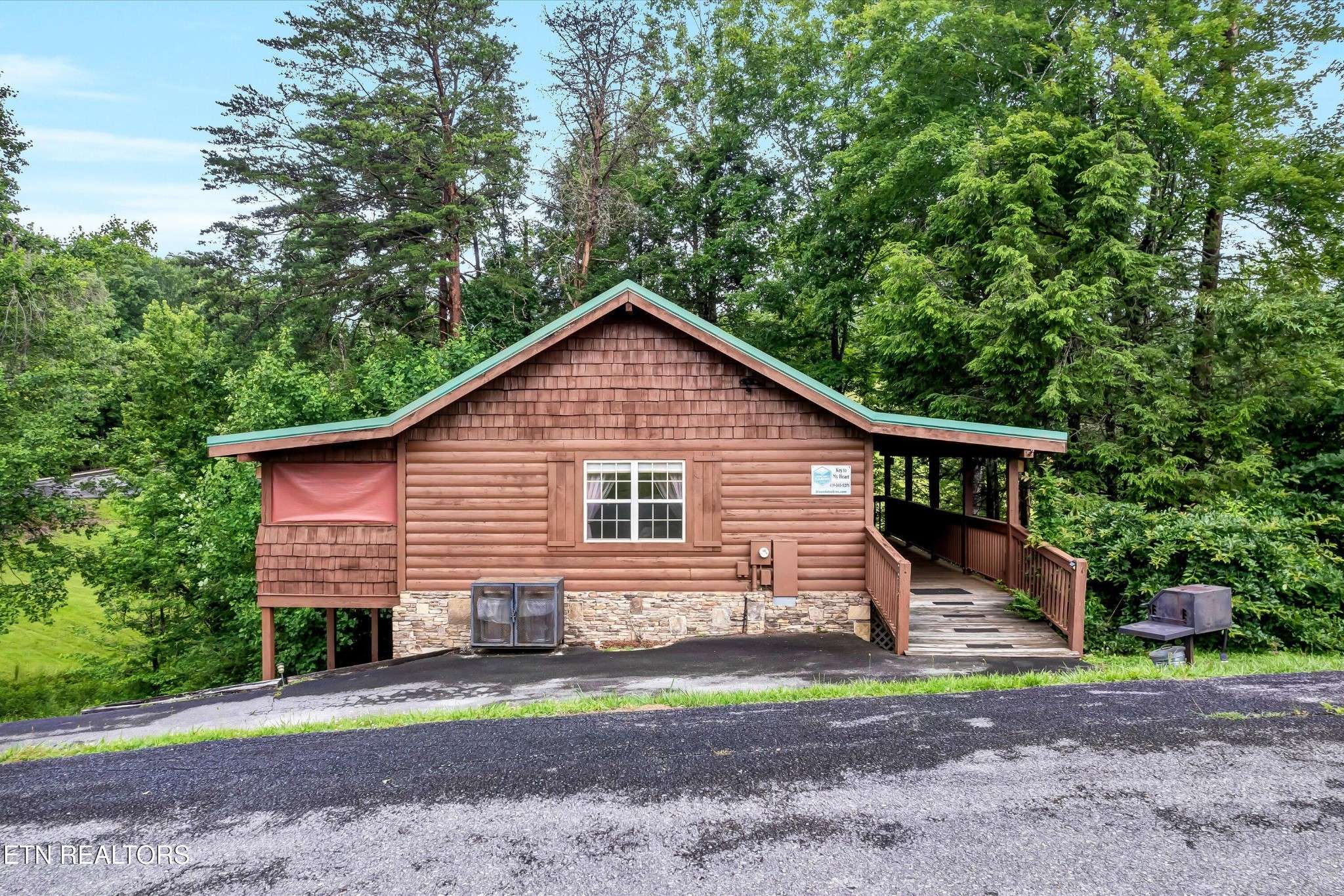 Sevierville, TN 37862,2015 Piney Overlook Lane