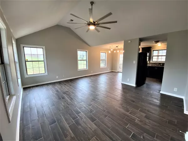 Cunningham, TN 37052,4200 Station Rd