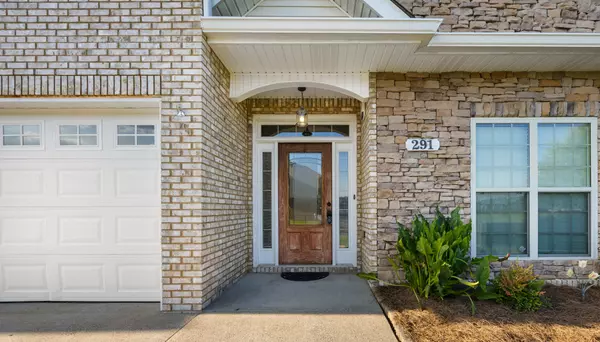Clarksville, TN 37043,291 Turnberry Cir