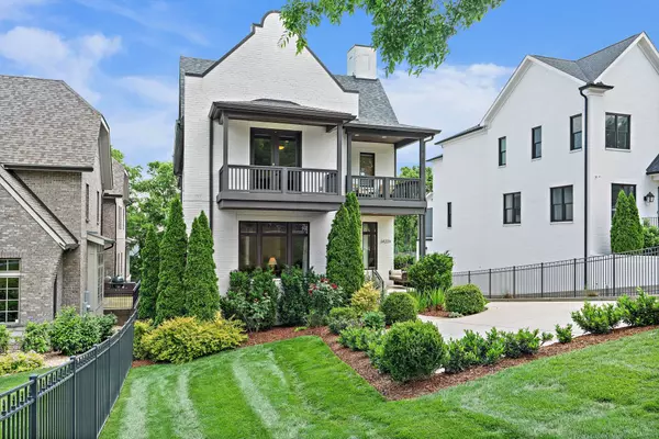 Nashville, TN 37215,3422B Benham Ave