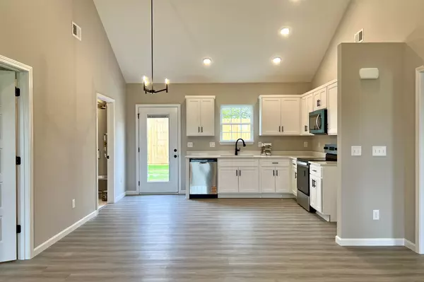 Franklin, KY 42134,1111 Brook Court
