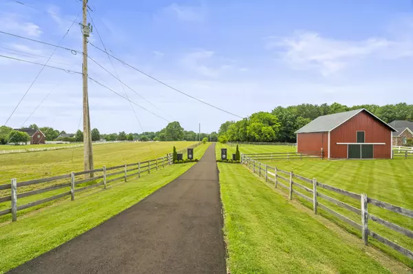 Cross Plains, TN 37049,8085 Highway 25 #E