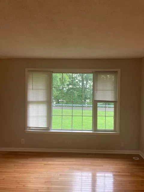 Mount Juliet, TN 37122,2671 Saundersville Ferry Rd