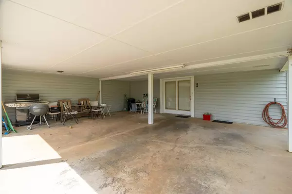 Sparta, TN 38583,452 Board Valley Rd