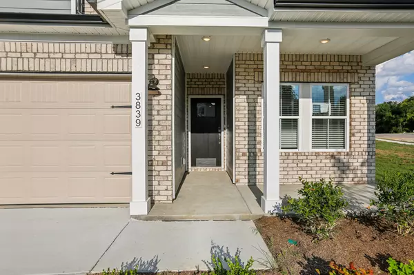 Murfreesboro, TN 37128,3839 Hallanday Drive