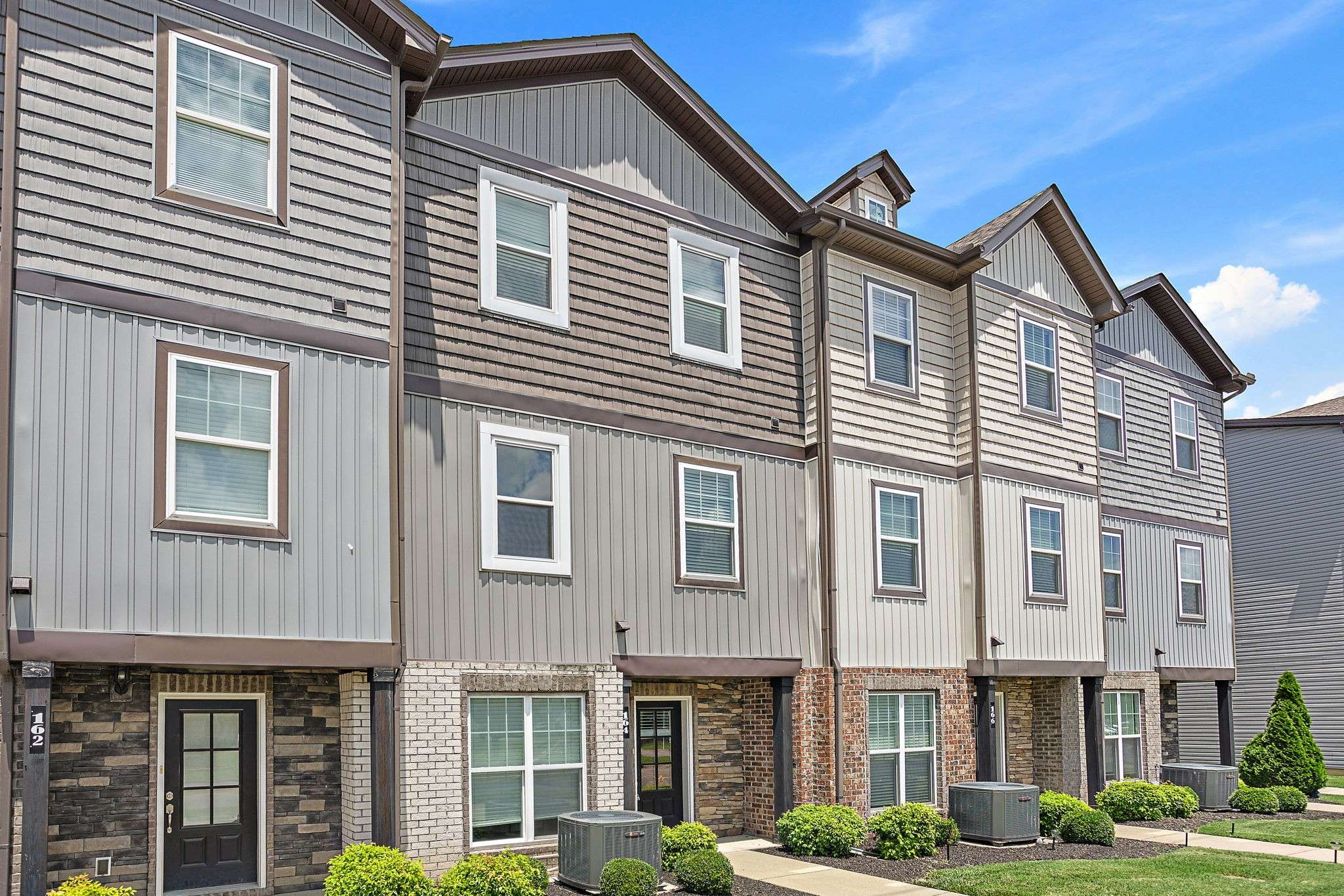 La Vergne, TN 37086,164 Ramsden Ave