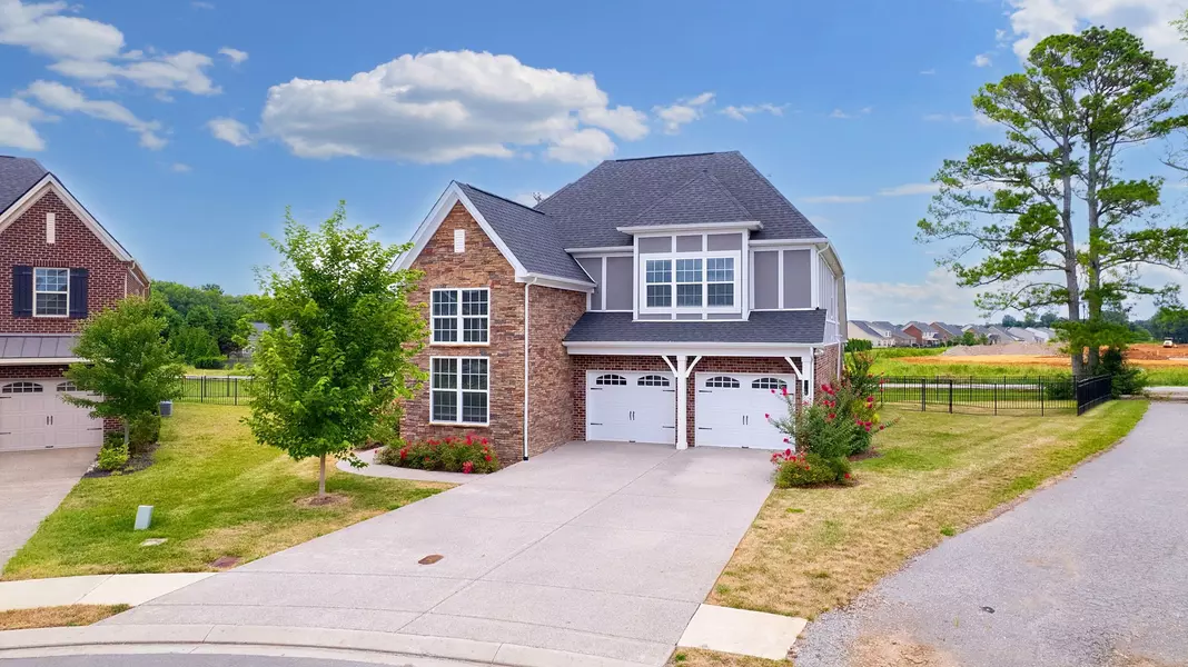 4302 Peacemill Ln, Murfreesboro, TN 37128