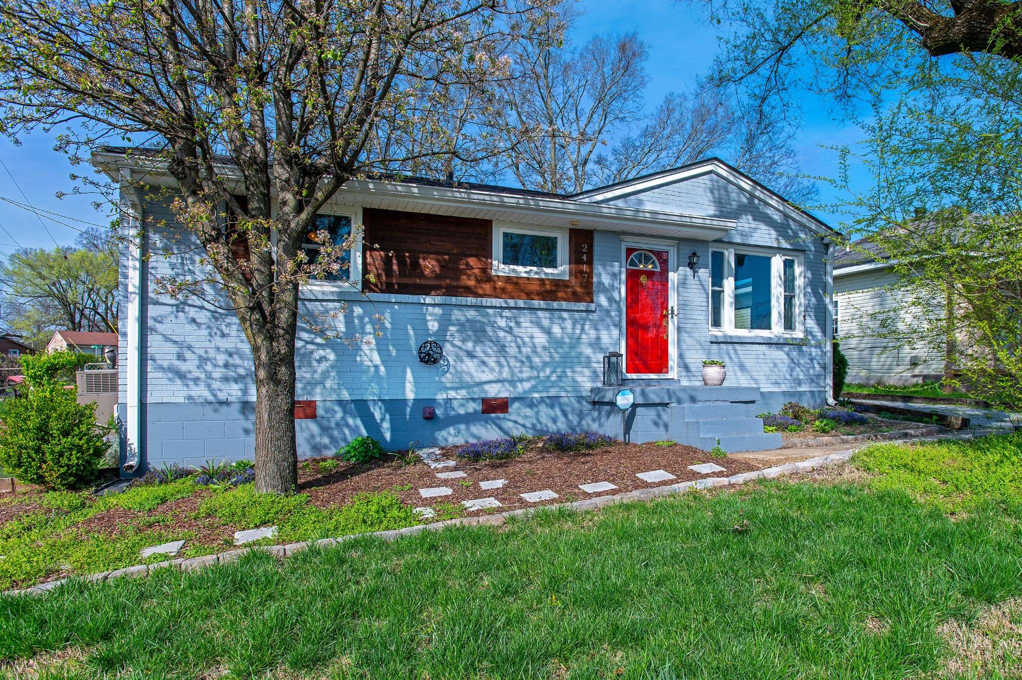 2417 14th Ave #N, Nashville, TN 37208