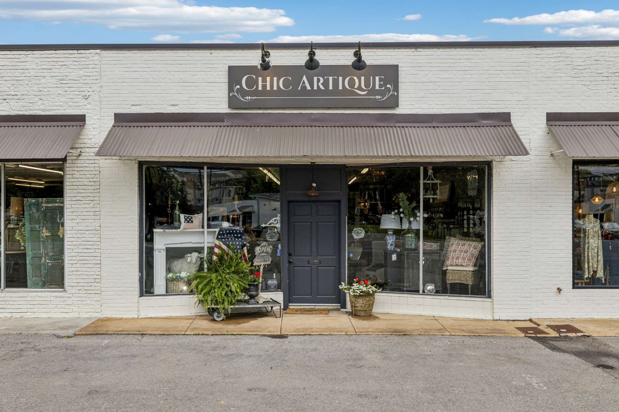 Goodlettsville, TN 37072,134 Main St #S