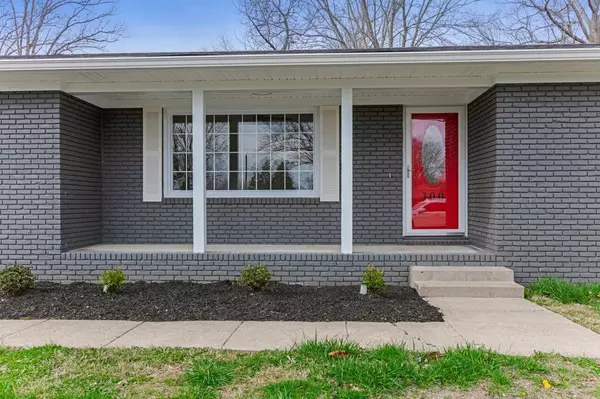 300 Donna Dr, Hopkinsville, KY 42240