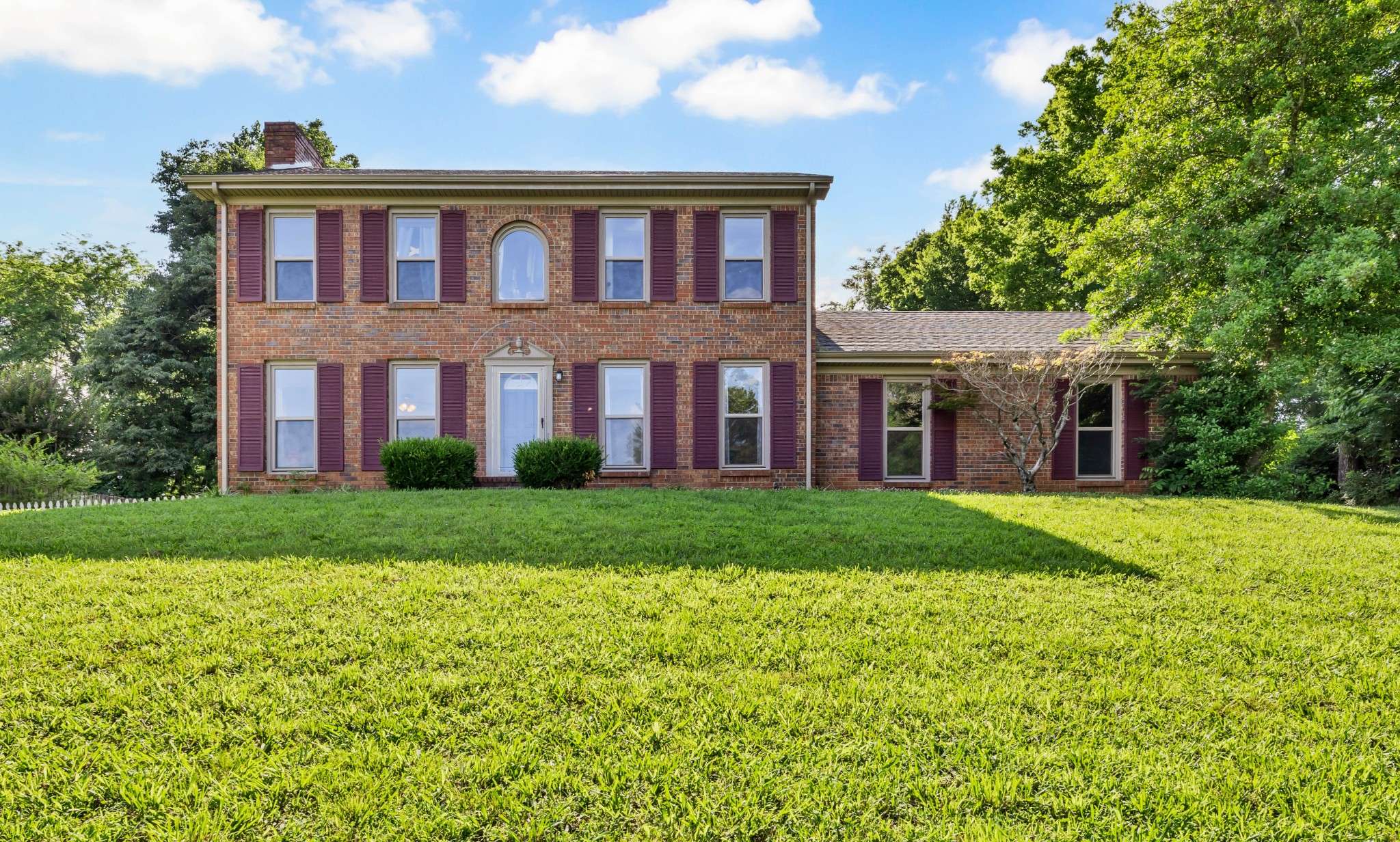 1031 Hillshire Dr, Clarksville, TN 37043