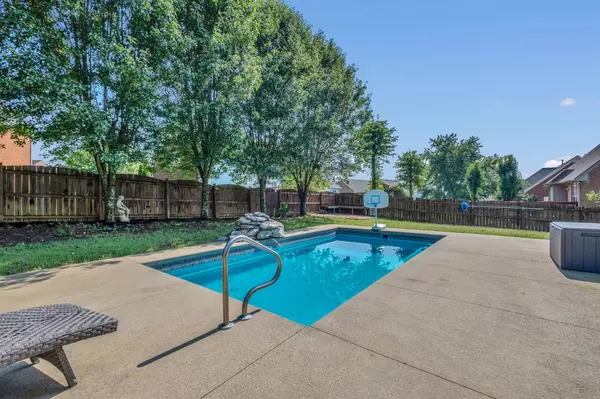 Mount Juliet, TN 37122,1030 Oakhall Dr