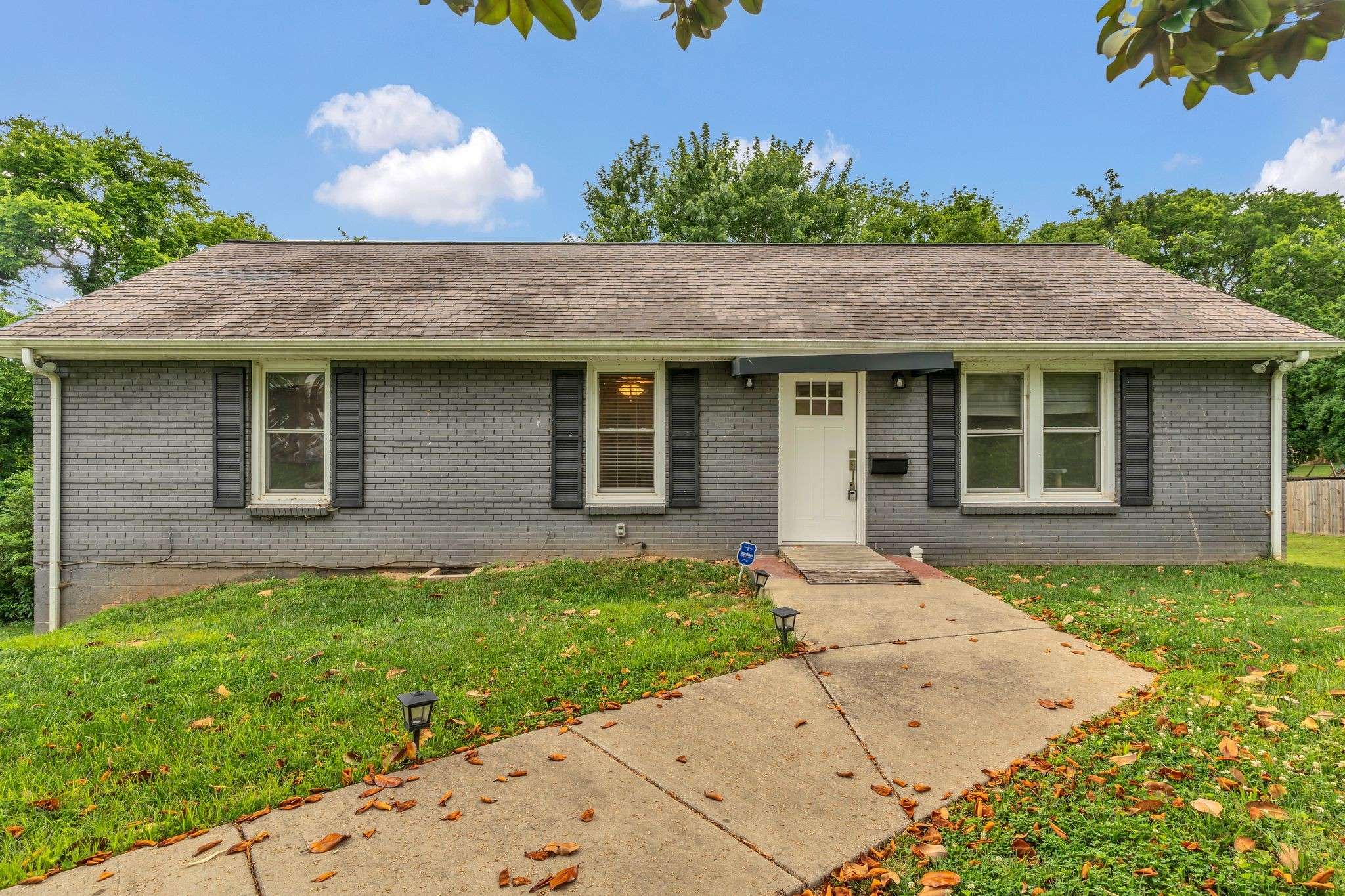 105 Donmond Dr, Hendersonville, TN 37075