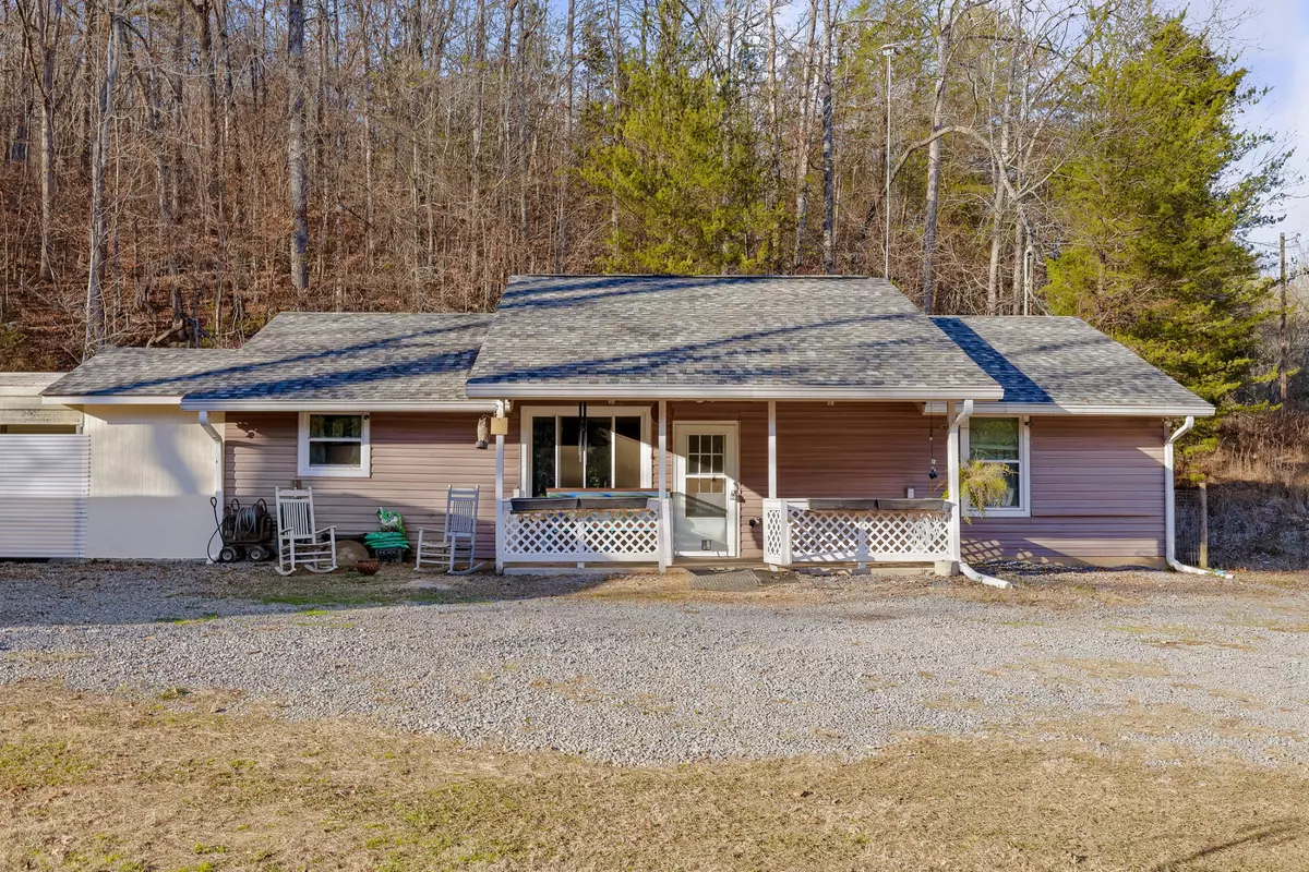 Jasper, TN 37347,1158 Pryor Cove Road