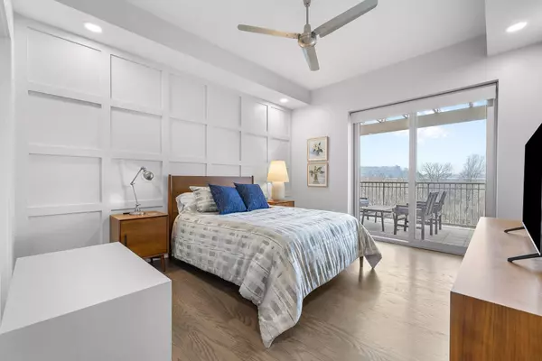 Chattanooga, TN 37405,4 Cherokee Boulevard #409