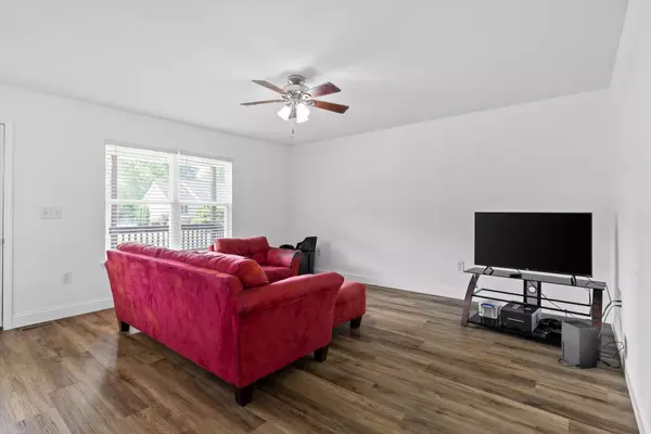 Dayton, TN 37321,128 Mountain Breeze Avenue