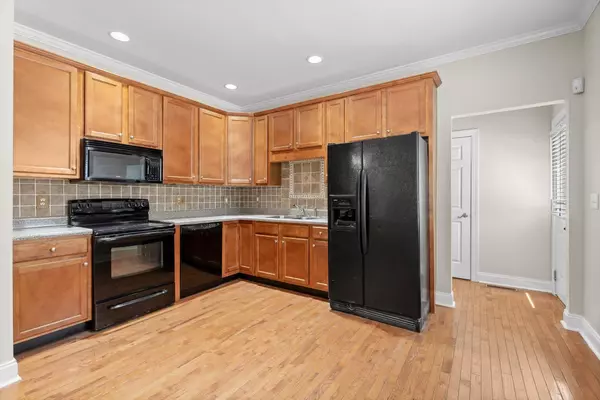 Chattanooga, TN 37403,808 Fairview Avenue