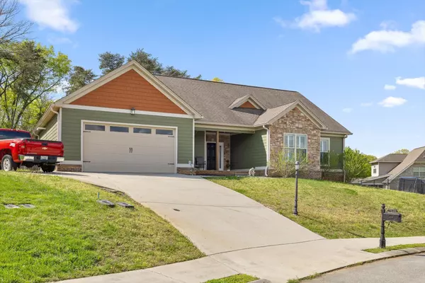 Ooltewah, TN 37363,7608 Maplehurst Drive