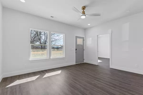 South Pittsburg, TN 37380,116 Magnolia Avenue