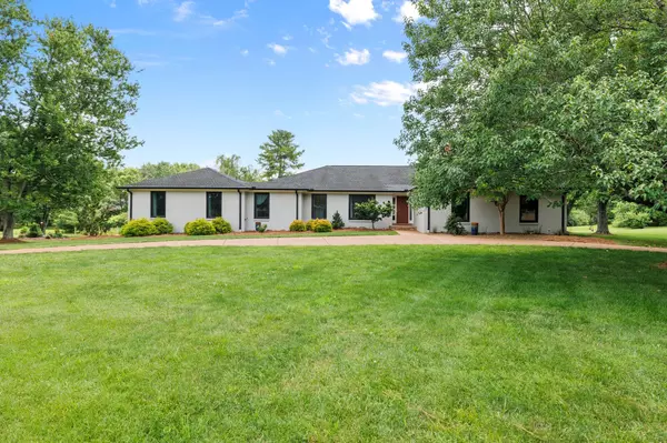 Brentwood, TN 37027,5013 Woodland Hills Dr